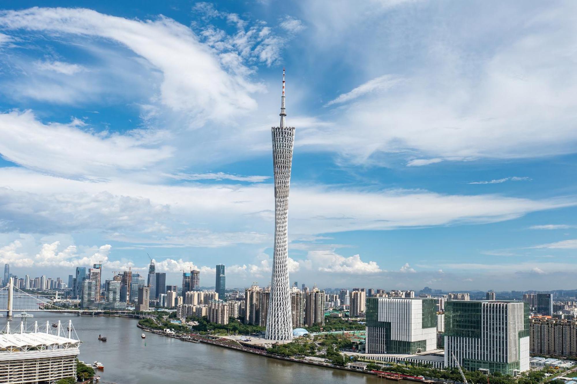 Yun Jin City View Hotel - Guangzhou Taikoo Hui Zhujiang New Town Tianhe Sports Center Bagian luar foto
