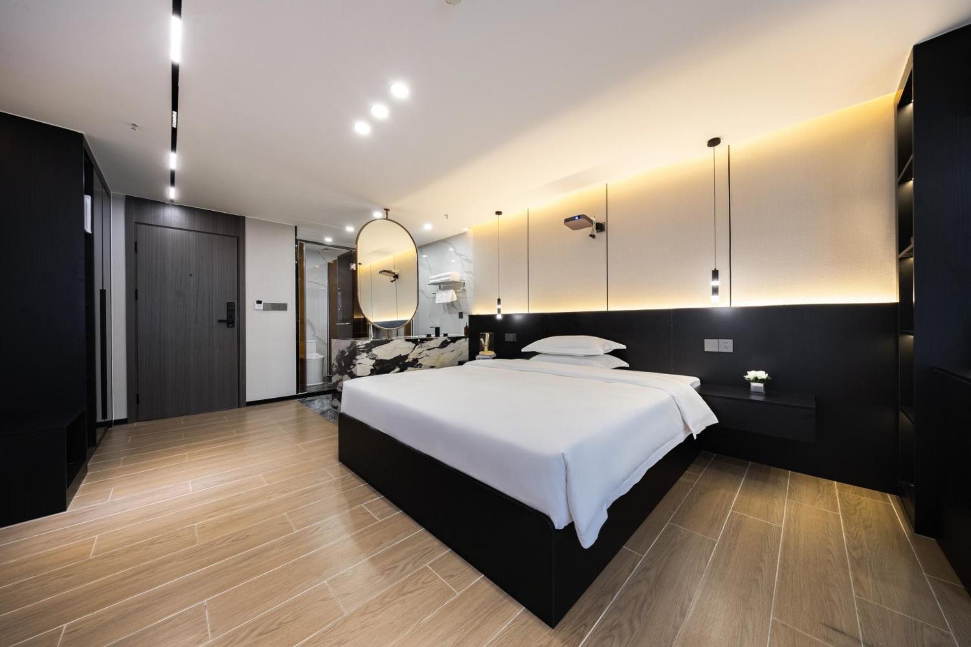 Yun Jin City View Hotel - Guangzhou Taikoo Hui Zhujiang New Town Tianhe Sports Center Bagian luar foto
