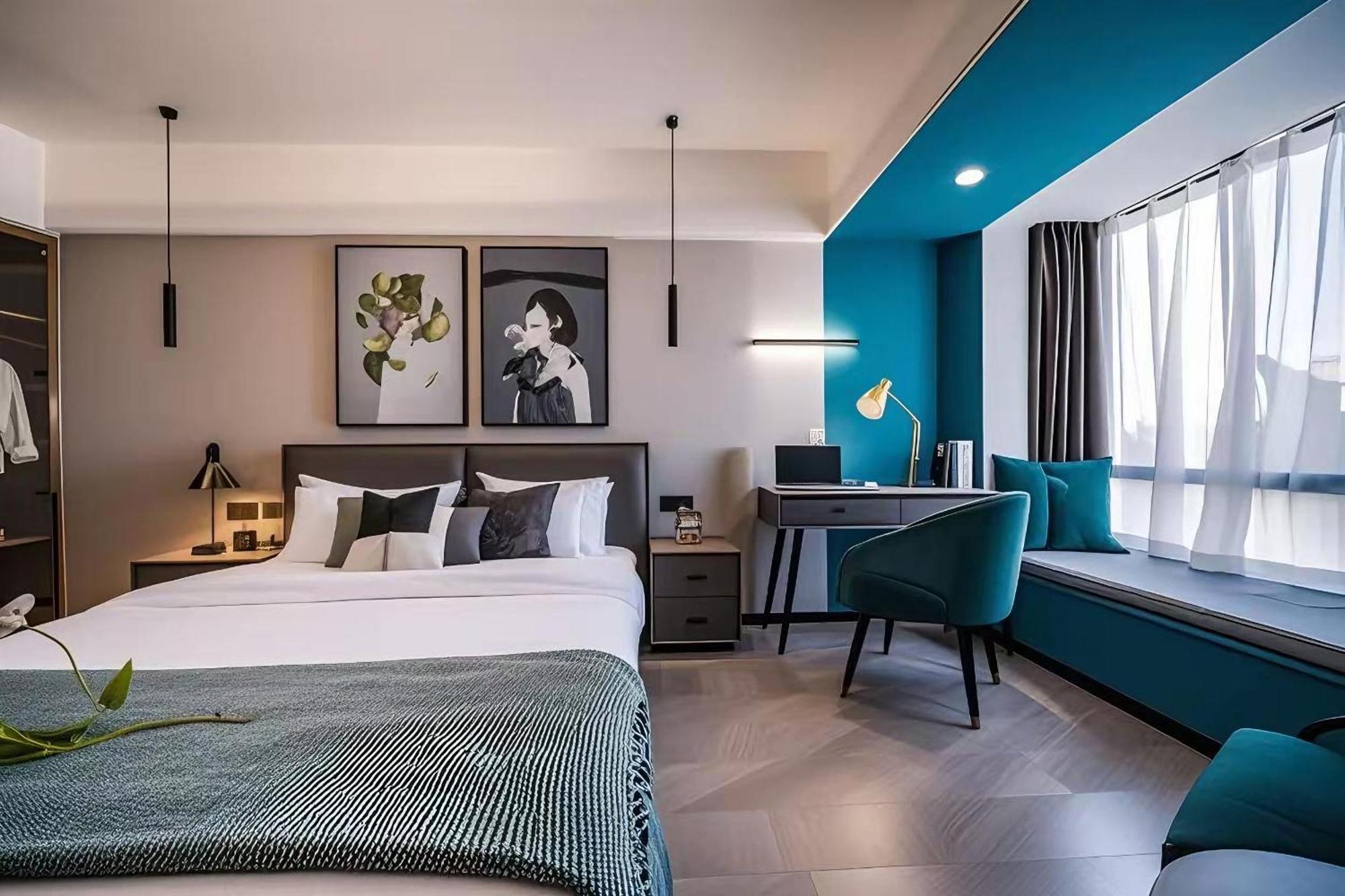 Yun Jin City View Hotel - Guangzhou Taikoo Hui Zhujiang New Town Tianhe Sports Center Bagian luar foto