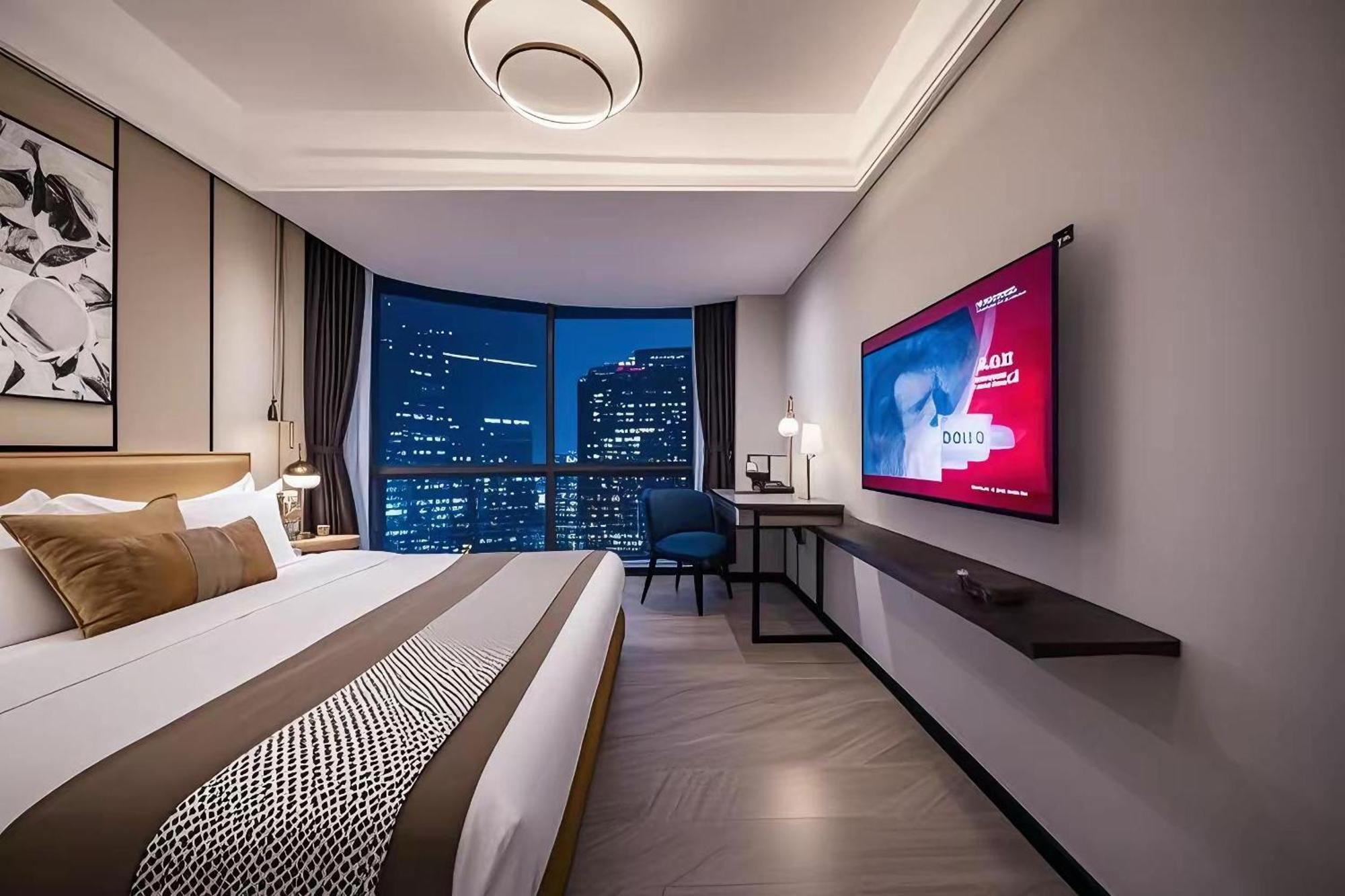 Yun Jin City View Hotel - Guangzhou Taikoo Hui Zhujiang New Town Tianhe Sports Center Bagian luar foto